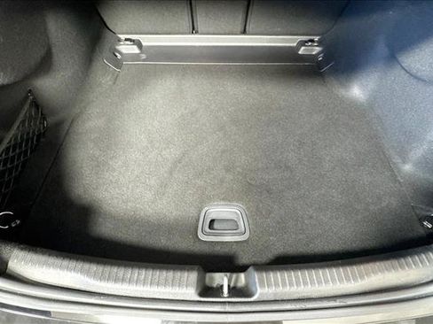 Used 2023 Mercedes-Benz C 300 Sedan image 25