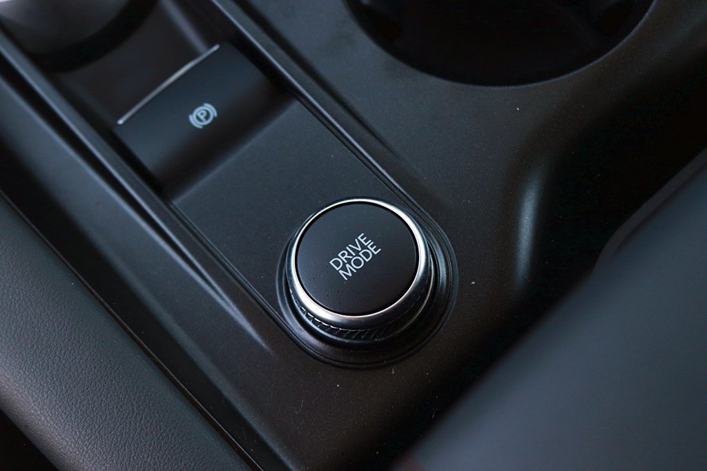 Used 2026 Ford Explorer Active RWD image 23
