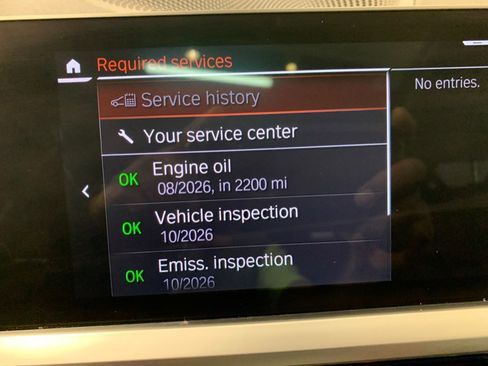 Used 2022 BMW 330i xDrive Sedan w/ M Sport Package image 28