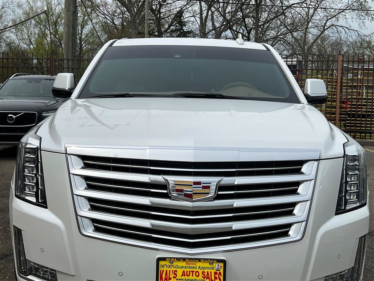 Used 2017 Cadillac Escalade Platinum AWD/4WD image 15