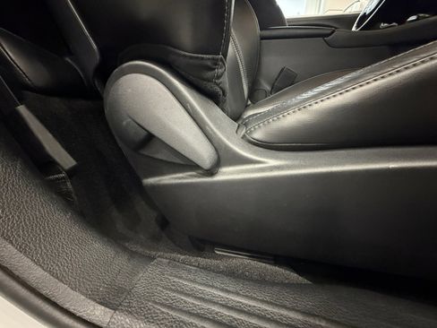 Used 2023 Dodge Challenger SXT w/ Plus Package AWD/4WD image 28