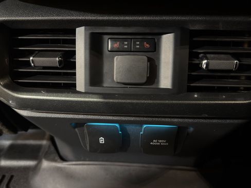 Used 2023 Ford F150 Lariat w/ Equipment Group 502A High image 14