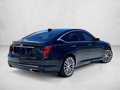 Used 2021 Cadillac CT5 Premium Luxury RWD image 2