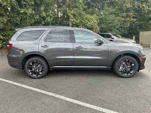 New 2026 Dodge Durango GT image 9