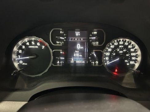 Used 2021 Toyota Tundra 4x4 CrewMax image 24