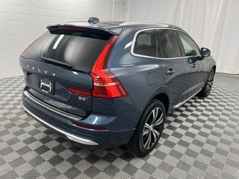 Used 2023 Volvo XC60 B5 Plus AWD/4WD image 5