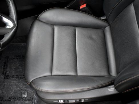 Used 2019 Cadillac XT4 Sport AWD/4WD image 28