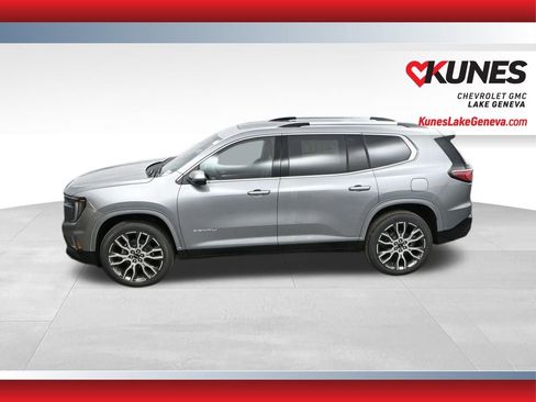 New 2026 GMC Acadia Denali Ultimate w/ LPO, Floor Liner Package AWD/4WD image 32