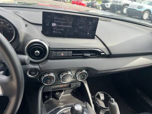 Used 2024 MAZDA MX-5 Miata Grand Touring RWD image 6