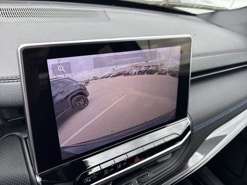 New 2026 Jeep Compass Latitude image 20