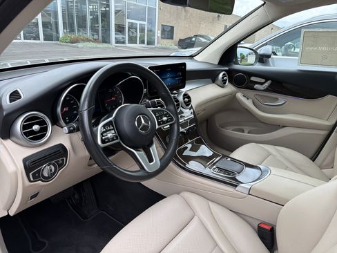 Certified 2022 Mercedes-Benz GLC 300 4MATIC image 9