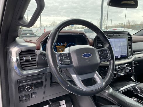 Used 2023 Ford F150 Lariat w/ Equipment Group 502A High image 17