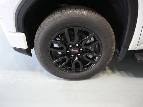 New 2026 GMC Sierra 1500 Elevation AWD/4WD image 30