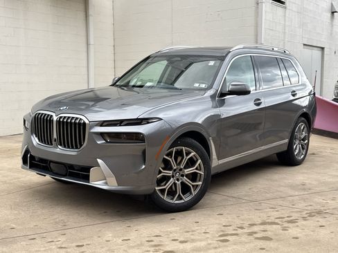 Certified 2023 BMW X7 xDrive40i w/ Premium Package image 1