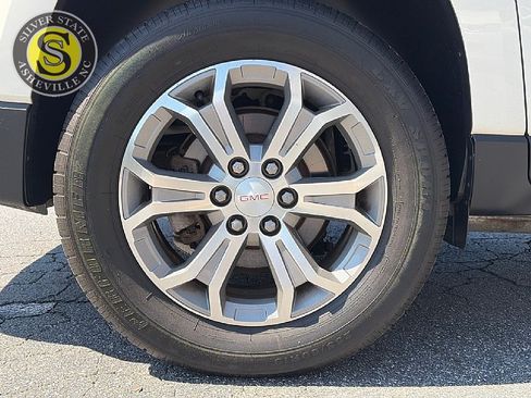 Used 2015 GMC Acadia SLT w/ Open Road Package AWD/4WD image 9