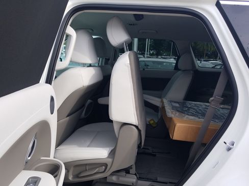 New 2026 Hyundai Palisade SEL FWD image 12