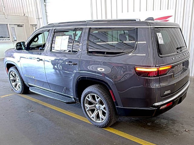Used 2022 Jeep Wagoneer Series I w/ Premium Group I AWD/4WD image 17