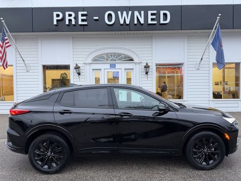 Used 2024 Buick Envista Sport Touring w/ Convenience I Package image 4