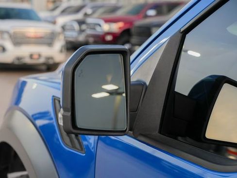 Used 2019 Ford F150 Raptor w/ Equipment Group 802A Luxury image 16