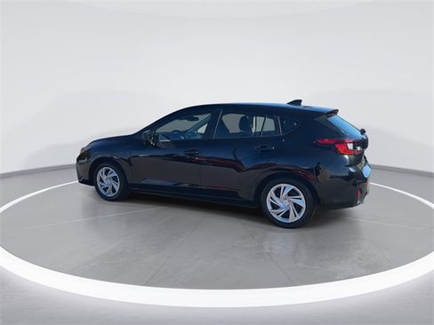 Certified 2025 Subaru Impreza 2.0i image 6