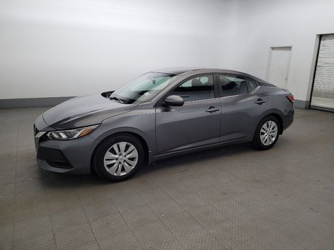 Used 2022 Nissan Sentra S FWD image 2