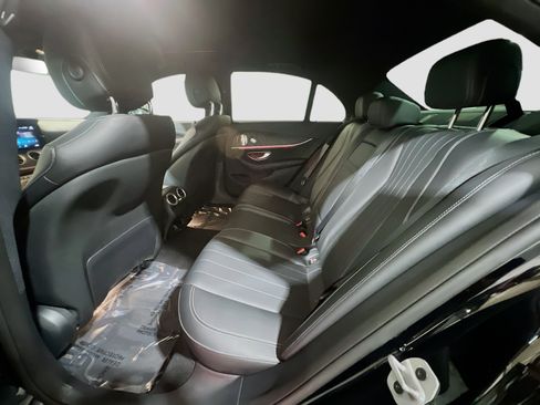 Used 2022 Mercedes-Benz E 350 Sedan image 19