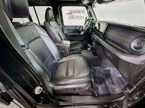 Used 2024 Jeep Wrangler Unlimited Sahara w/ Safety Group image 28