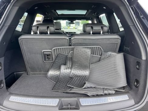 Used 2020 Cadillac XT6 Premium Luxury AWD/4WD image 28