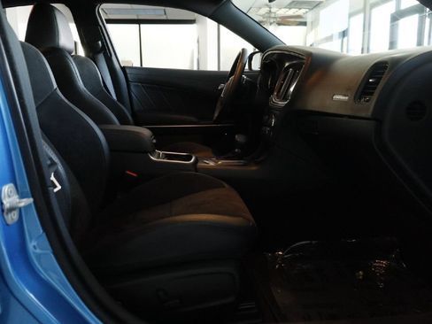 Used 2023 Dodge Charger R/T w/ Plus Group RWD image 15