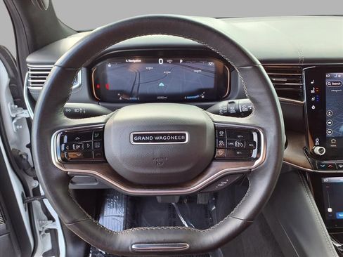 Used 2023 Jeep Grand Wagoneer 4WD image 13