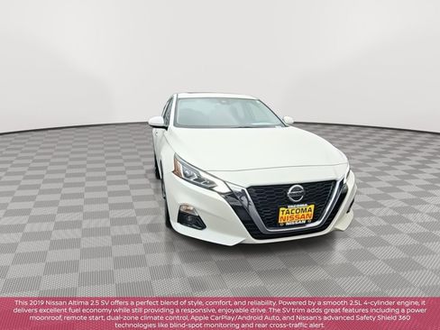 Used 2019 Nissan Altima 2.5 SV image 3