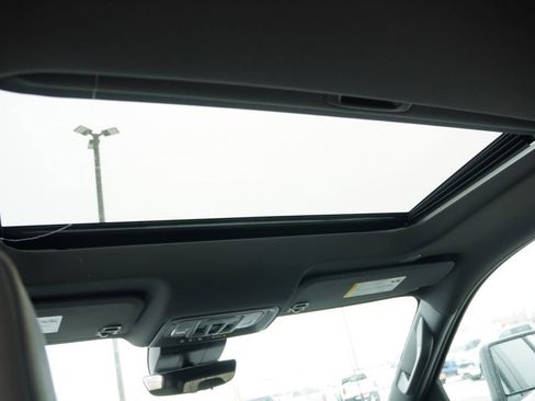 New 2026 Chevrolet Silverado 2500 ZR2 image 12