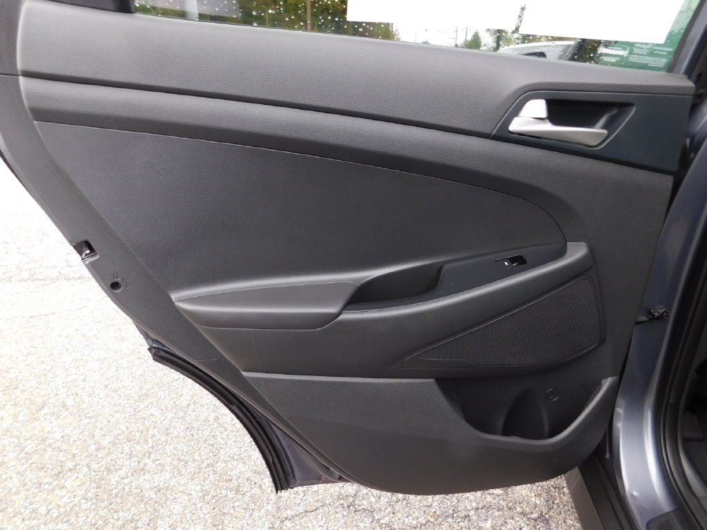 Used 2021 Hyundai Tucson Value FWD image 11
