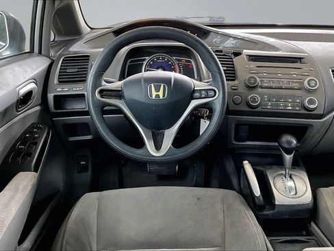 Used 2010 Honda Civic LX image 8