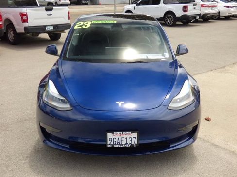 Used 2023 Tesla Model 3 Standard Range RWD image 8