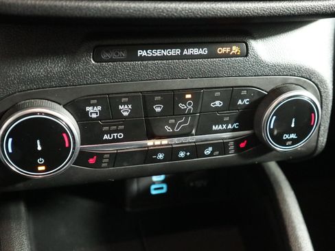 Used 2023 Ford Escape Active AWD/4WD image 31