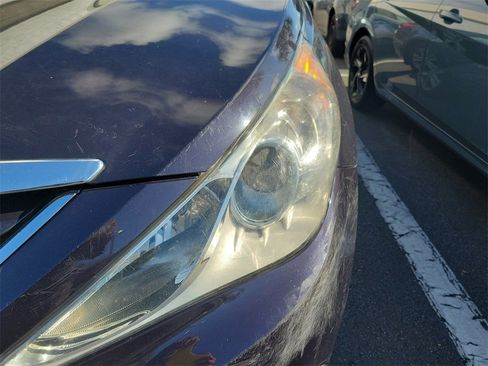 Used 2011 Hyundai Sonata GLS image 5