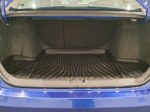 Used 2020 Honda Accord Sport image 14