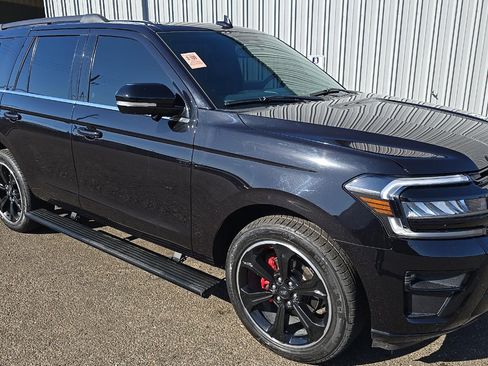 Used 2023 Ford Expedition Limited AWD/4WD image 1