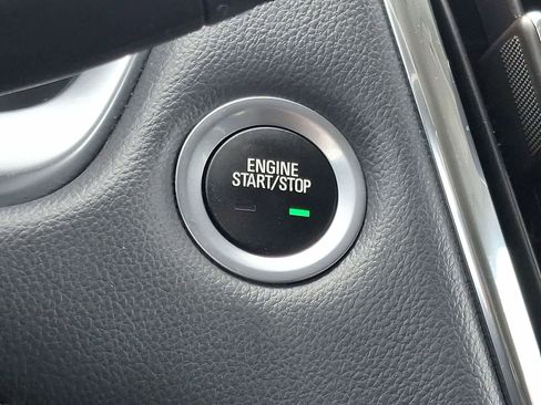Certified 2018 Chevrolet Traverse Premier AWD/4WD image 23
