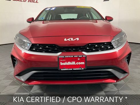 Certified 2023 Kia Forte LXS image 3