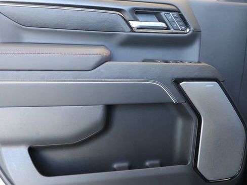 New 2026 GMC Sierra 2500 AT4X AWD/4WD image 13