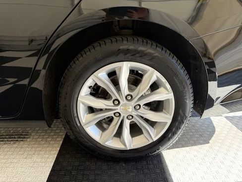 Used 2023 Chevrolet Malibu LT FWD image 10
