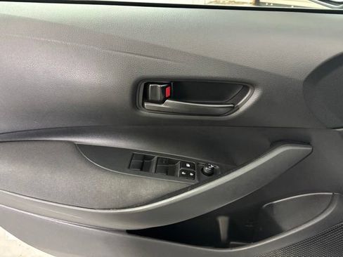 Used 2023 Toyota Corolla LE FWD image 9