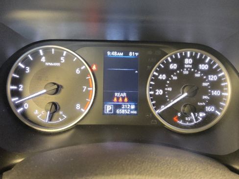 Used 2024 Nissan Sentra S FWD image 23