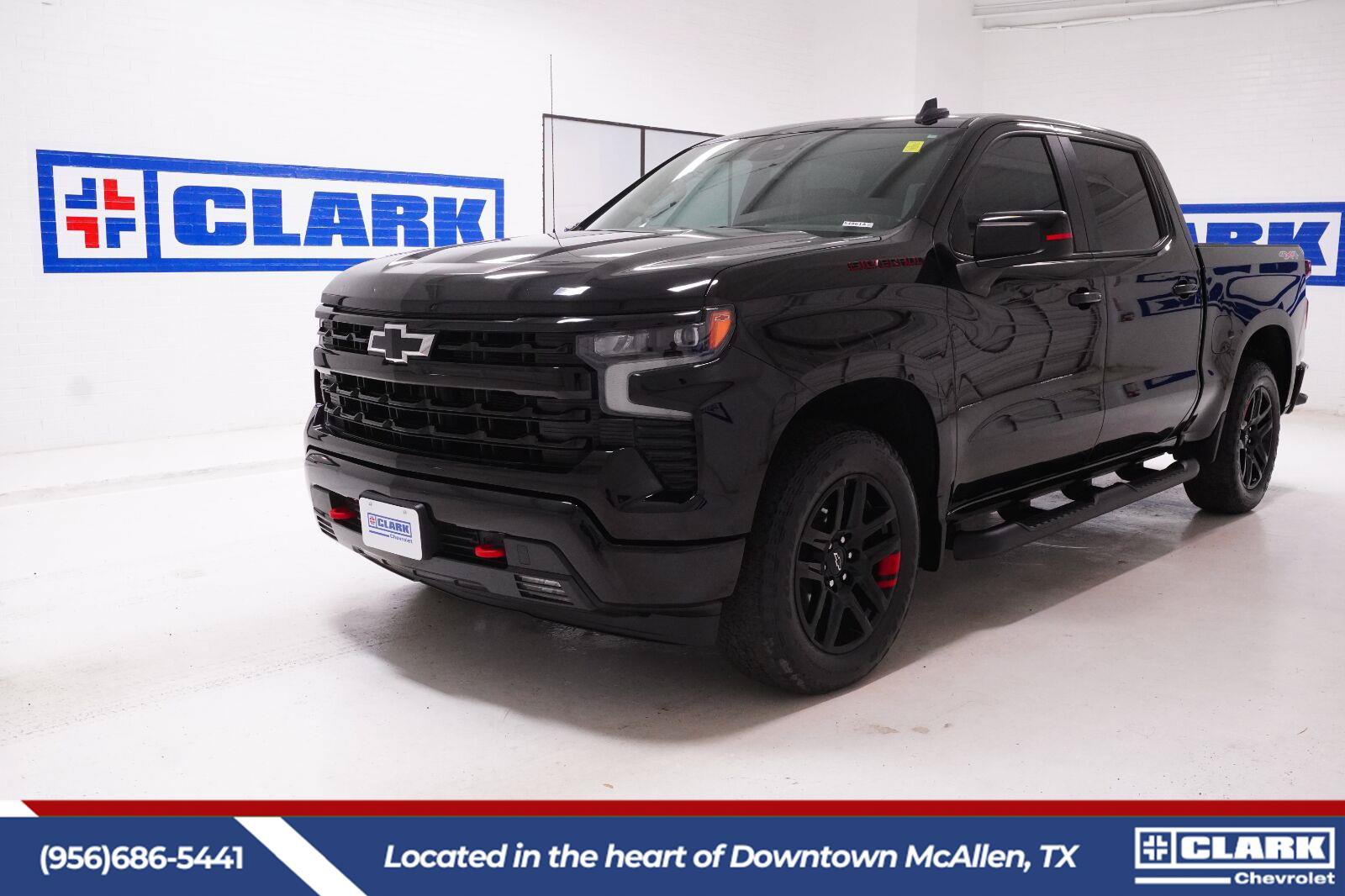 Used 2023 Chevrolet Silverado 1500 RST w/ Redline Edition AWD/4WD image 1