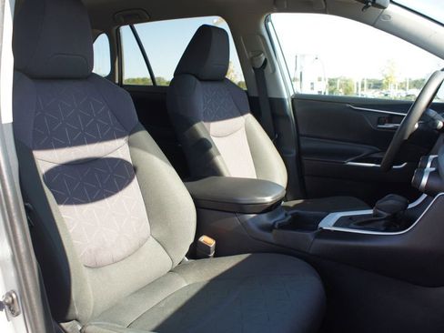 Used 2024 Toyota RAV4 XLE image 20