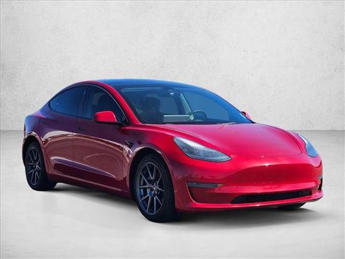 Used 2022 Tesla Model 3 RWD image 3