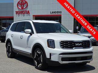 Used 2024 Kia Telluride S FWD video 1