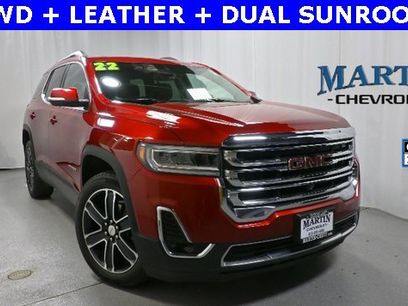 Used 2022 GMC Acadia SLT w/ Technology Package